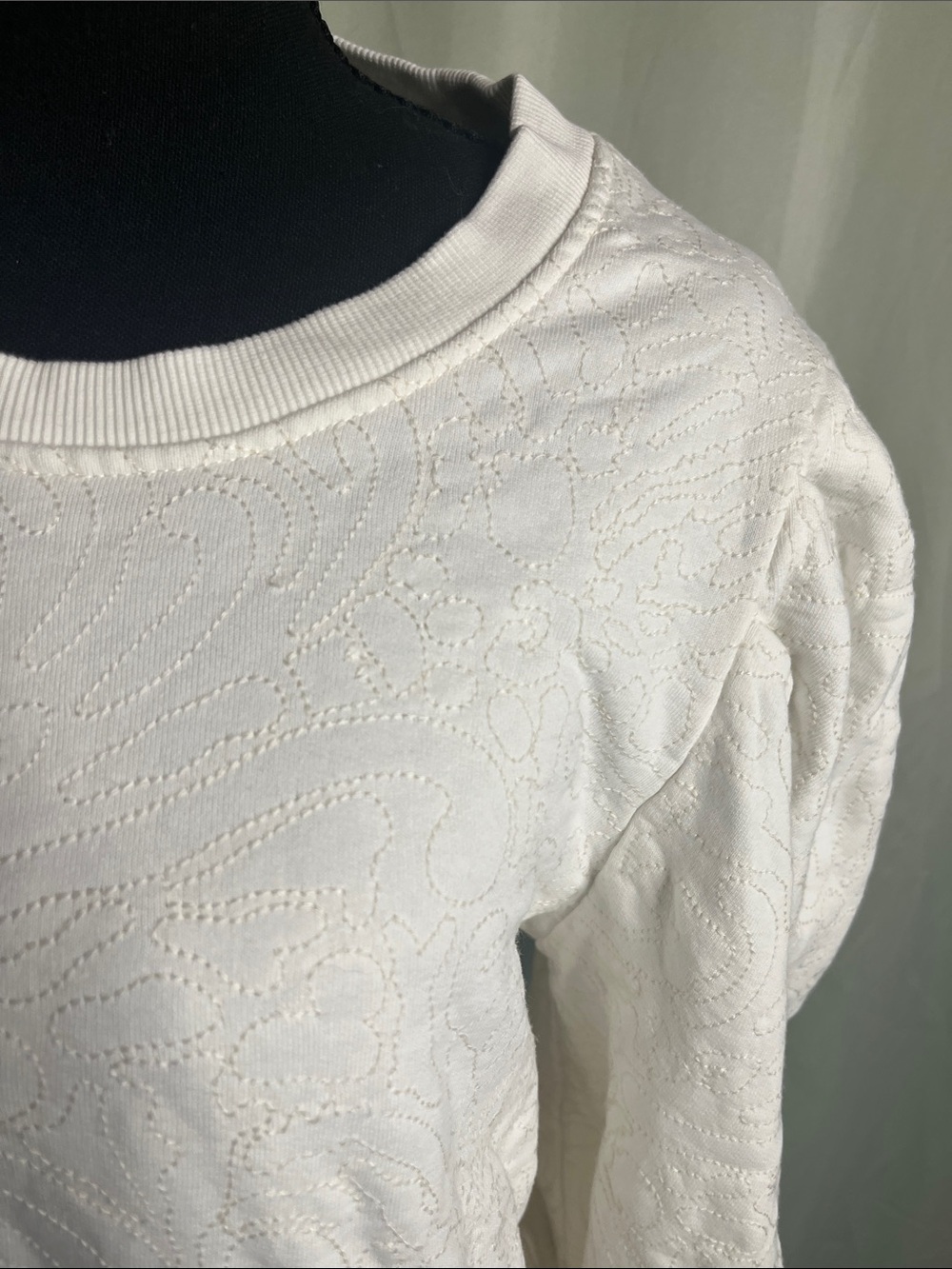 Cleobella White Textured Puff-Sleeve Pullover - Picture 3 of 9